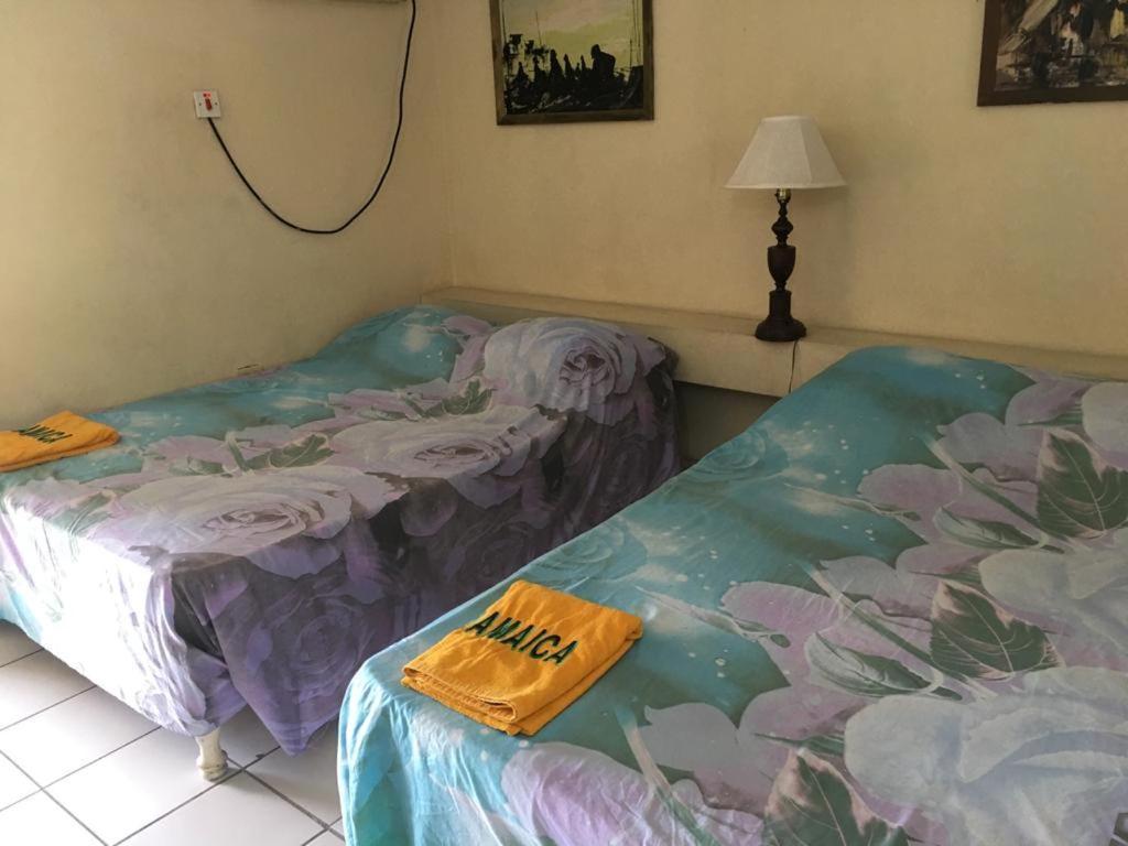 Deluxe Montego Bay Club Studio & Suites Ngoại thất bức ảnh
