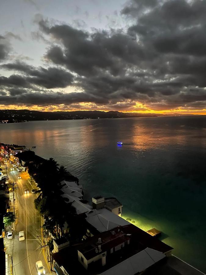 Deluxe Montego Bay Club Studio & Suites Ngoại thất bức ảnh