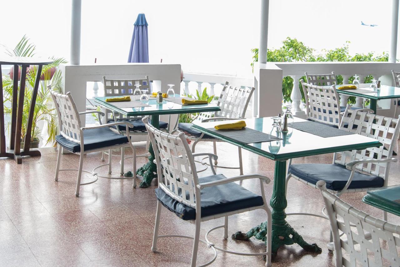 Deluxe Montego Bay Club Studio & Suites Ngoại thất bức ảnh