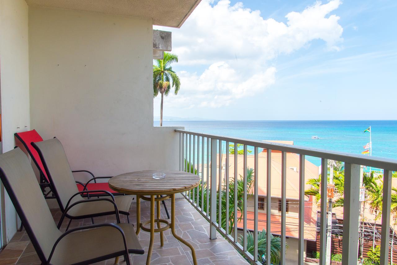 Deluxe Montego Bay Club Studio & Suites Ngoại thất bức ảnh