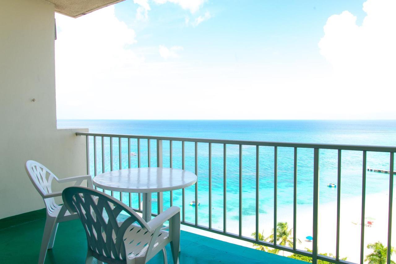 Deluxe Montego Bay Club Studio & Suites Ngoại thất bức ảnh