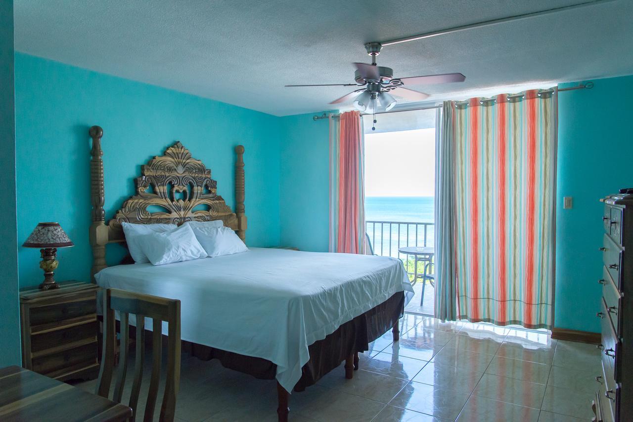 Deluxe Montego Bay Club Studio & Suites Ngoại thất bức ảnh