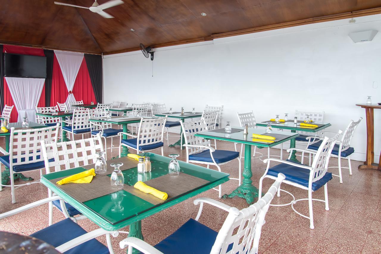 Deluxe Montego Bay Club Studio & Suites Ngoại thất bức ảnh